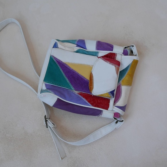 White Leather Crossbody Vintage Patchwork Multi-Color Flap-Over Snap Closure - Picture 5 of 9